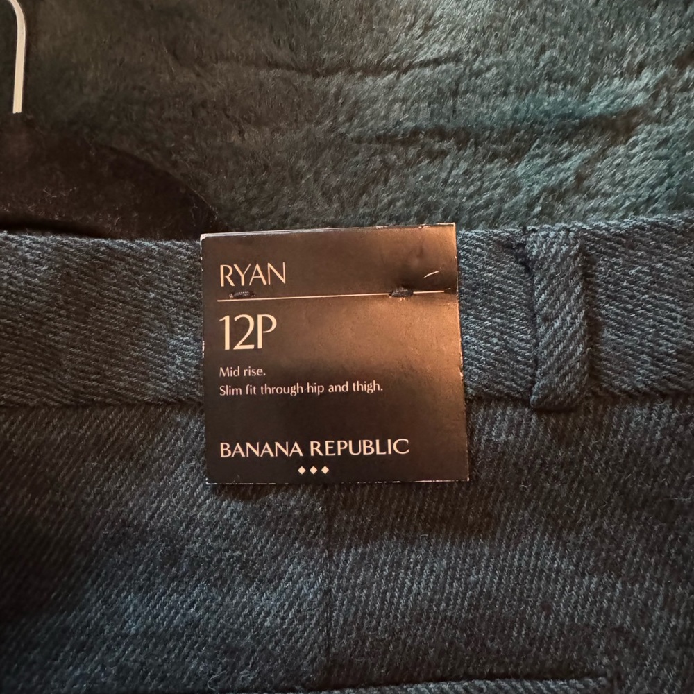 Banana Republic Green Trousers